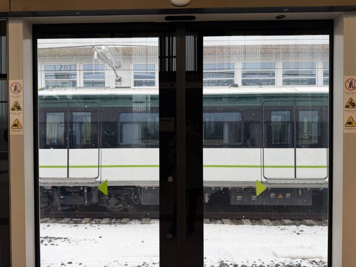 REM service resuming on Deux-Montagnes line after being down for an hour