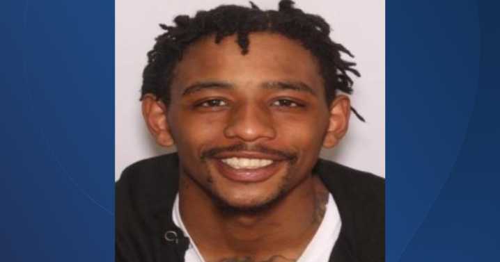 Cincinnati police ask for public's help locating murder suspect