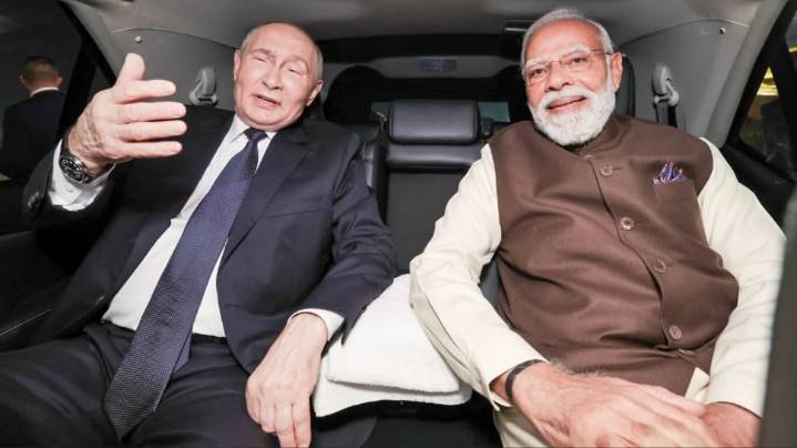 Modi-Putin Car Ride Used As Warning Shot: Democrats Say Trump's 50% Tariffs Risk 'Losing India'