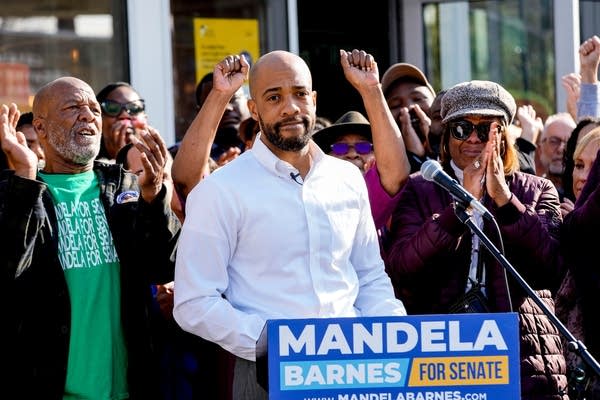 Democrat Mandela Barnes enters Wis. governor's race