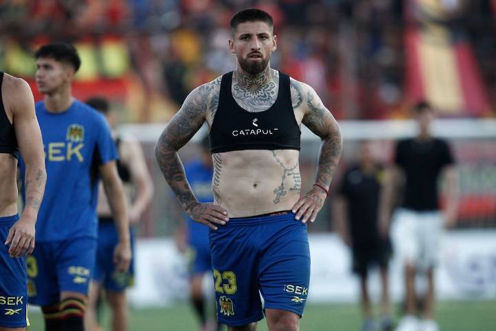 “¡No sienten la camiseta conch...!“: el dramático lado B de la caída de Unión Española a la Primera B