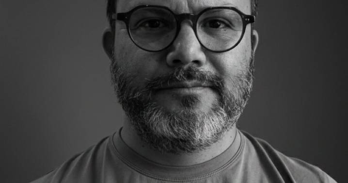 Quién escribe el libreto y quién solo improvisa