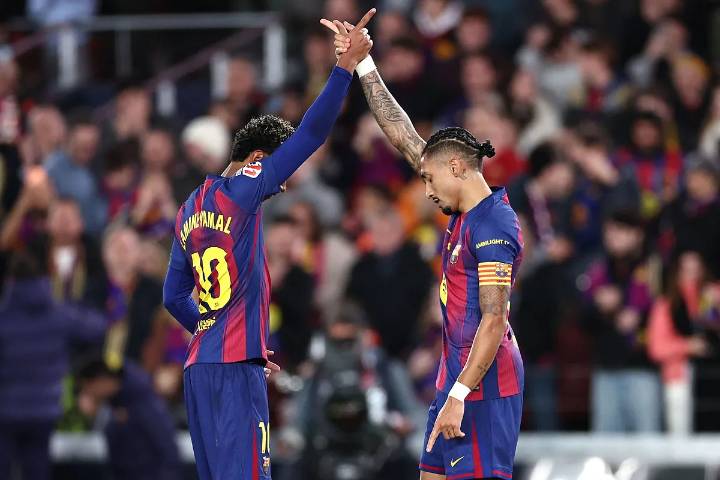 Raphinha derriba el muro de Osasuna | LaLiga EA Sports 2025 - 2026