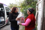 DIF San Juan de Sabinas entrega apoyos a adultos mayores