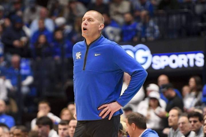 Mark Pope’s second Kentucky season hits crisis point in Gonzaga blowout