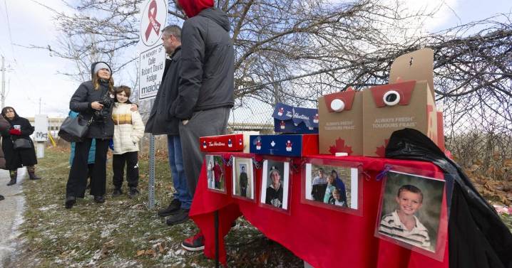 ‘My broken family to yours, please never drive impaired’: Memorial sign marks site of fatal St. Catharines crash