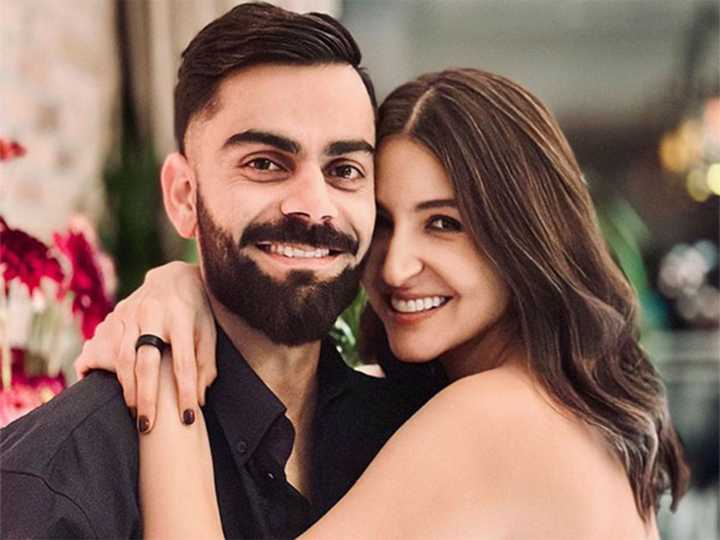 Anushka is all hearts as Virat Kohli scores his 53rd ODI century