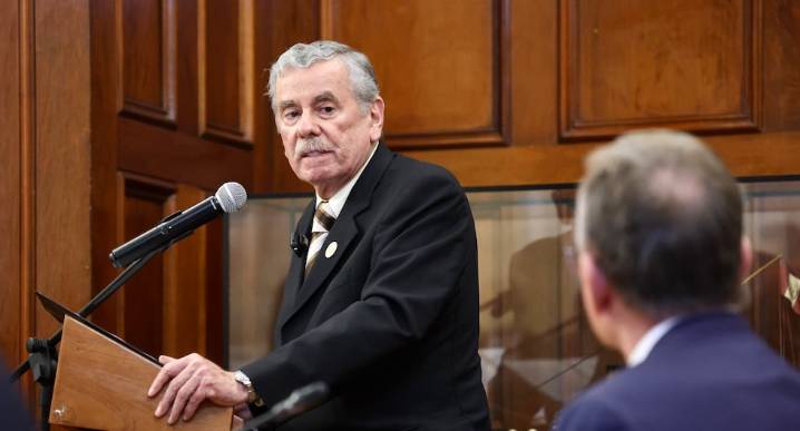 JNE: Fernando Rospigliosi no cometió infracción por uso de cámara del Congreso en mitin de Fuerza Popular