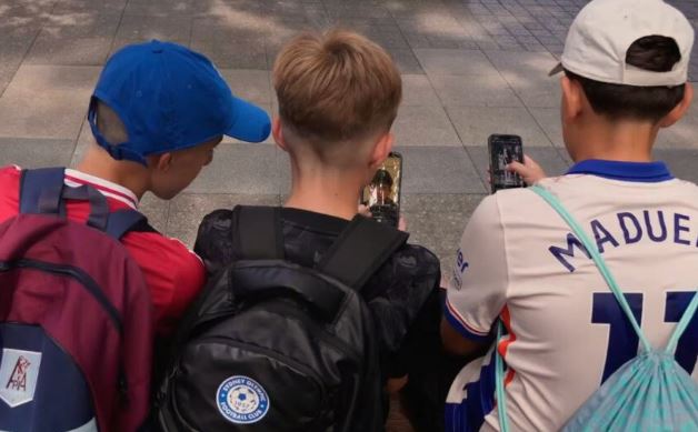 Social media ban for children under 16 starts in Australia