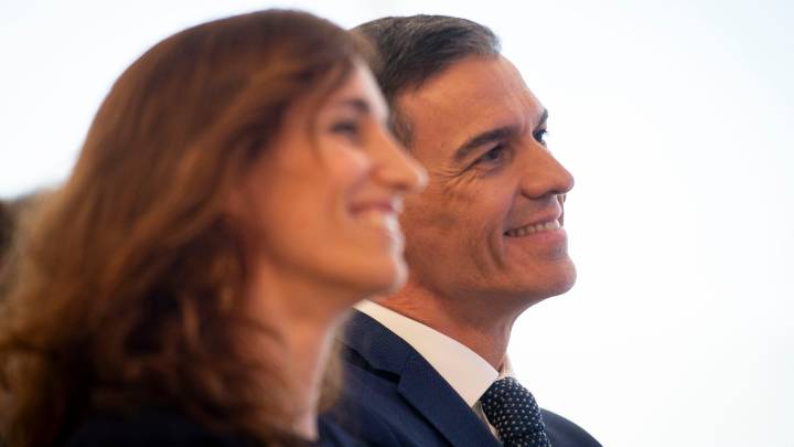 Mónica García: el estatuto médico propio no está entre sus competencias