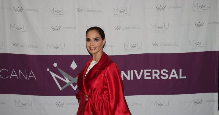 Lupita Jones manda contundente mensaje a Fátima Bosch tras peticiones para que deje la corona