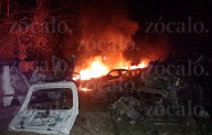 Se incendia yonke y más de seis vehículos son arrasados por el fuego en Múzquiz