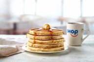 Dual-branded Applebee’s and IHOP opens in North ...