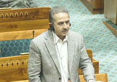 Nearly 9 lakh Indians renounce citizenship in past five years: MEA in RS