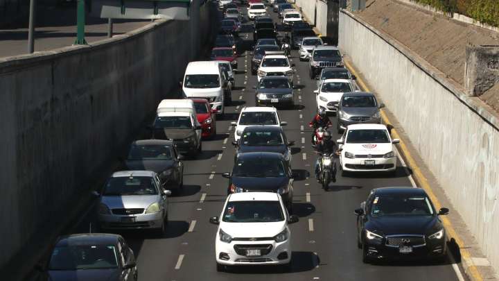 ¿Cómo Aplica el Hoy No Circula este Miércoles 3 de Diciembre de 2025 en la CDMX y Edomex?