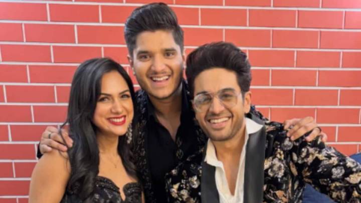 Bigg Boss 19 Winner Gaurav Khanna Visits Siddhivinayak Temple, Mridul Tiwari Joins