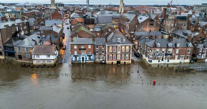 Met Office map shows all UK weather warnings amid Storm Bram wind and rain alert