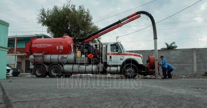 Refuerza Matamoros acciones de desazolve para mejorar el servicio de drenaje
