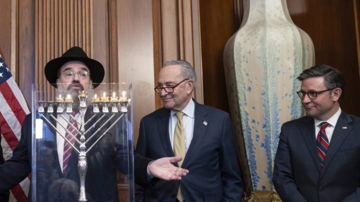 Watch live: Schumer, Johnson, Jeffries participate in Menorah lighting ceremony
