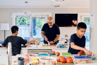 Average family of four will spend $994 more on food next year, report projects