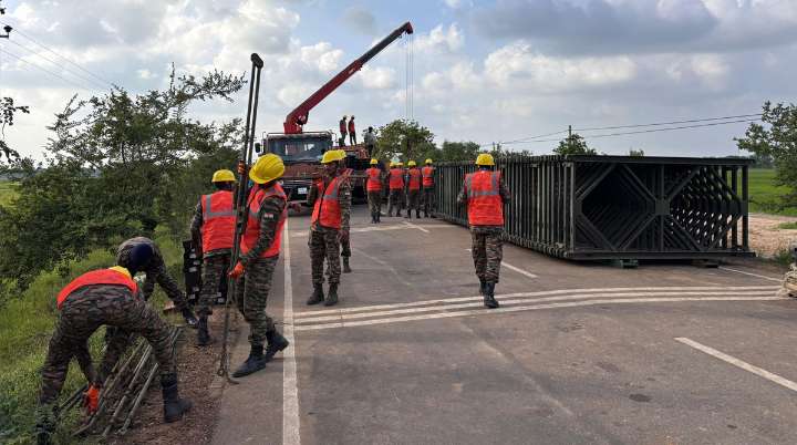 Operation Sagar Bandhu: Indian Army steps up connectivity restoration in Sri Lanka