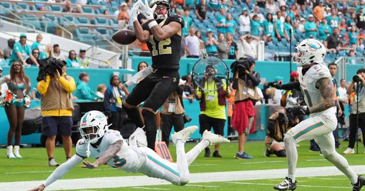 Coming through in the clutch remains an issue for the reeling Saints