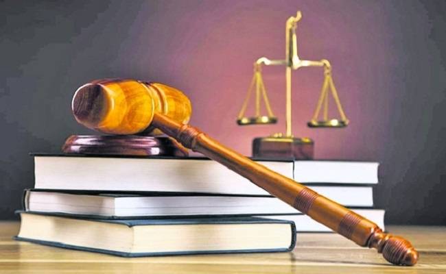 Courts Only For Celebrities, Not For Public?