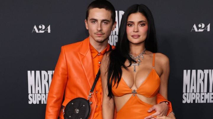 Kylie Jenner And Timothee Chalamet's Relationship Is 'One Sided': Body Language Expert Claims
