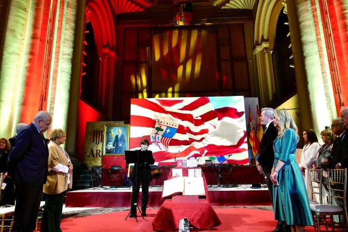 Imágenes | Javier Lambán, premio Gabriel Cisneros a título póstumo: invitados, personalidades…