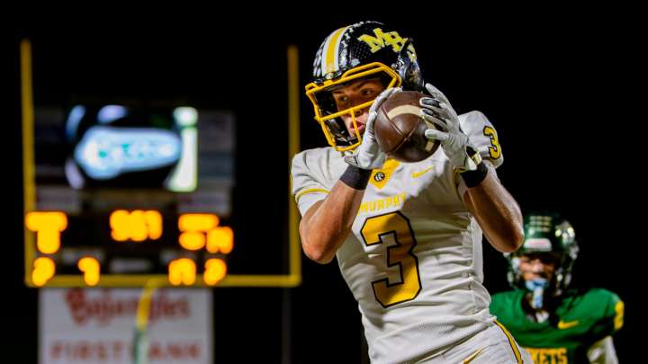 How Murphy football put together 14-2 win for regional…