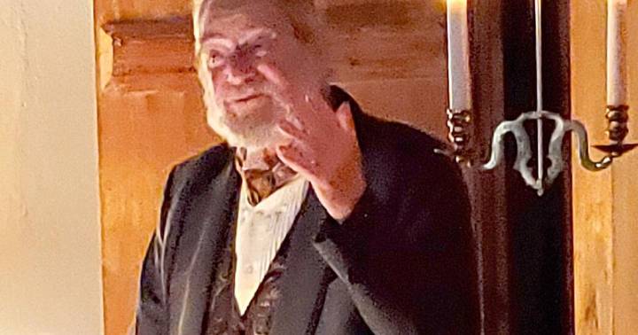Old Woodbury Historical Society Hosts Christmas Carol Reading at Hurd House Museum