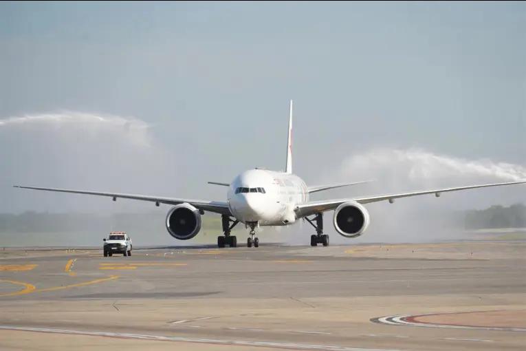 Una conexión de 20.000 kilómetros: Llegó a la Argentina el vuelo directo más largo del mundo