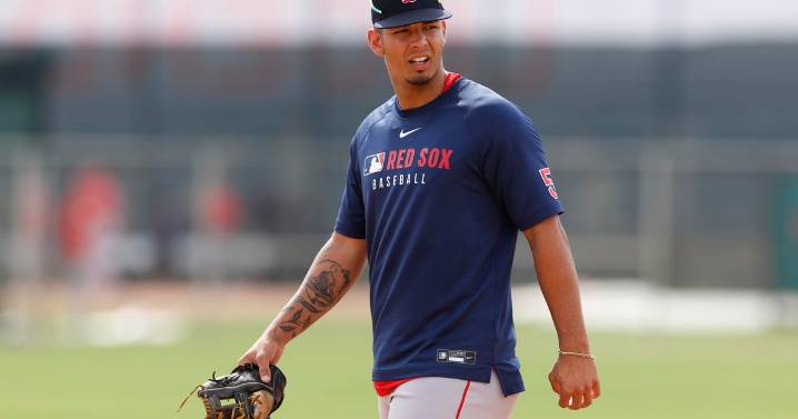 Angels acquire infielder Vaughn Grissom for minor leaguer in trade with the Red Sox