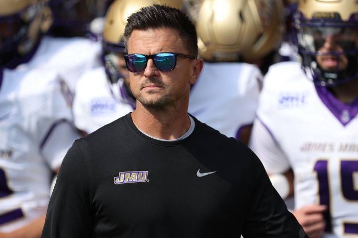 Will Bob Chesney Still Coach JMU in Sun Belt Championship? Will UCLA Let Him Coach Playoffs for Them? Bob Chesney is set to sign a five year deal with UCLA but the urgency to this change comes into qu