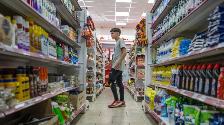 Analistas estimaron la inflación de noviembre por encima del 2% con fuerte impacto de regulados y alimentos