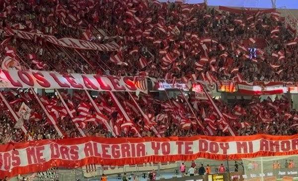 Plateas agotadas y mucho malestar del lado Pincha