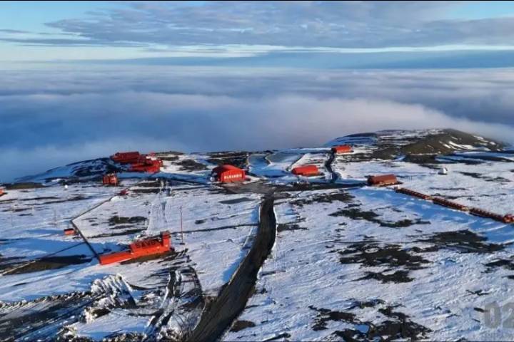 Dos docentes fueron a la Antártida por 36 horas pero quedaron varados y no saben cuándo podrán regresar