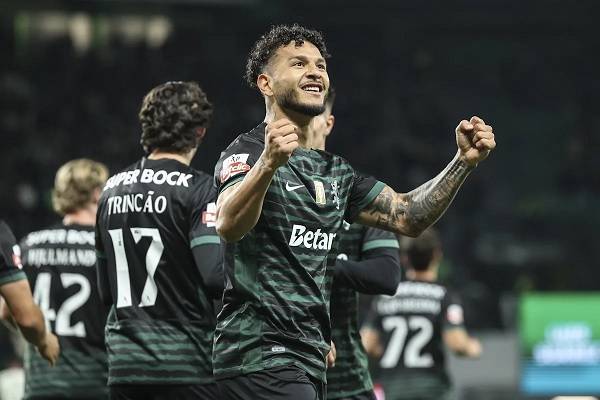 Luis Suárez mantiene su buen momento en Portugal, triunfo del Sporting sobre Estrela