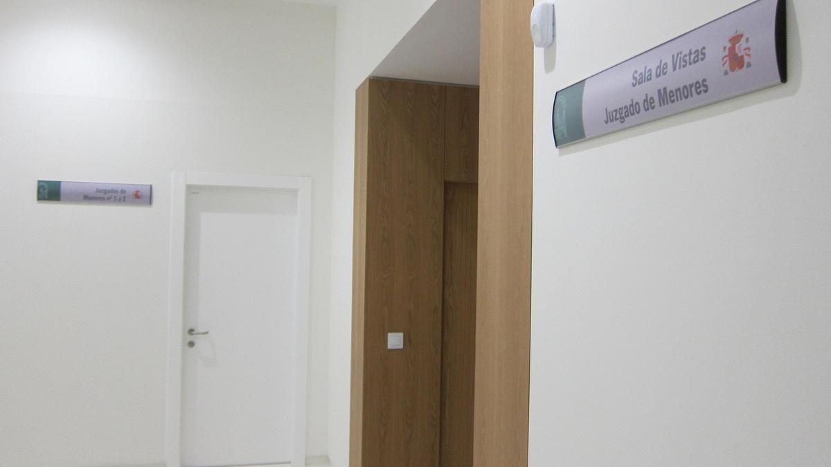 La Junta de Extremadura dará ayudas a la contratación de jóvenes con medidas judiciales