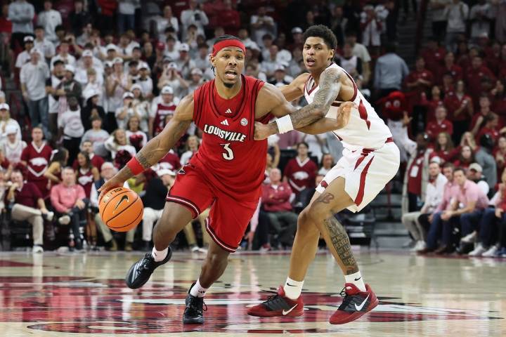Deadspin | No. 11 Louisville eager to continue 3-point barrage vs. Memphis