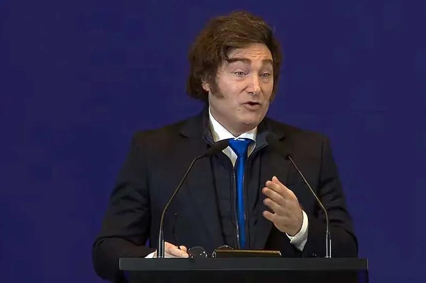 Milei: "Me contrataron para resolver problemas, si no lo hago, no me renueven el contrato"