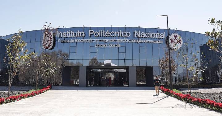 #PoliticaConfidencial: Entre trapeadores y denuncias: el zar de la limpieza quiere dejar sin brillo al IPN