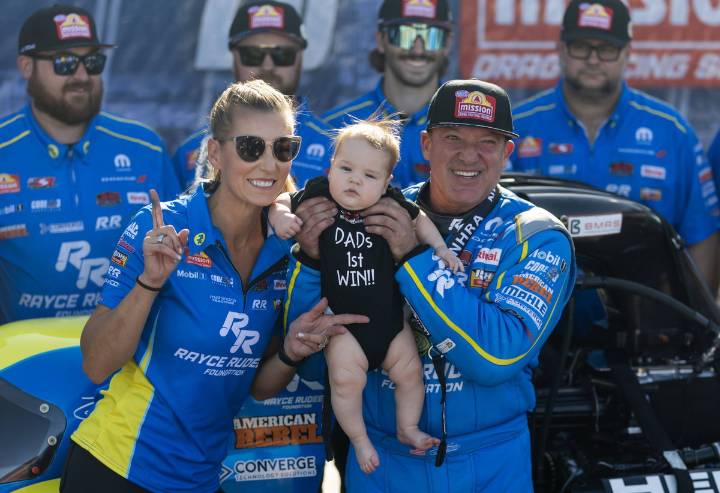 After ‘Firing’ Tony Stewart, Leah Pruett Ready to Reclaim Her Title as Team’s No.1 Top Fuel Driver