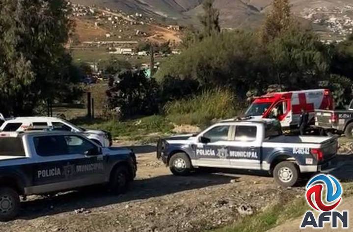 Disparan y lesionan a dos tripulantes de un vehículo