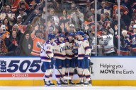 Four-point games from McDavid, Draisaitl fuel Oilers to victory