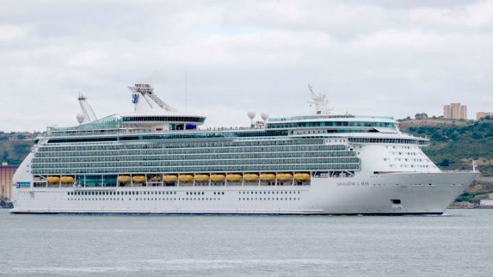 Royal Caribbean cruise ship passenger died after being served at least 33 drinks, lawsuit claims