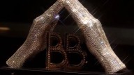 Bigg Boss 19 Trophy Revealed: Blingy Design Perfectly Matches ‘Gharwalon Ki Sarkaar’ Theme