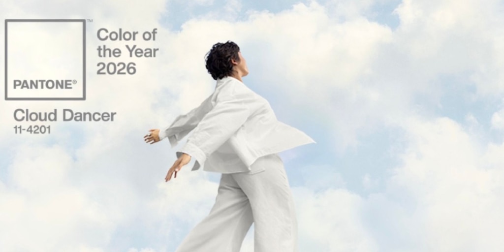 Pantone sorprendió al mundo de la moda y el diseño al elegir el blanco como el color de 2026