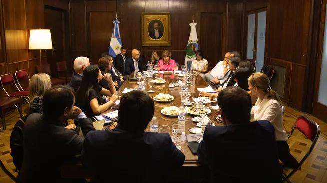 Reforma laboral: el Senado apura la media sanción y cuatro votos clave destrabarán su aprobación