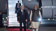 PM Modi-Vladimir Putin Hold 90